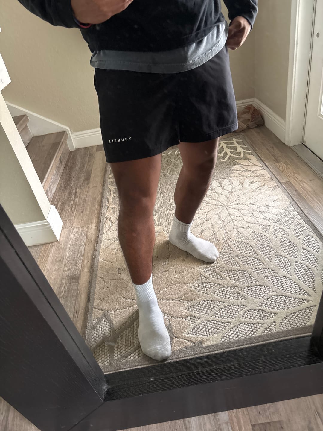 Customer photo review of 1022 - Staple Shorts 4.5"