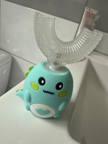 Customer photo review of KiddyBrush 360™ - מברשת השיניים החכמה לילדים שיניים נקיות ב-60 שניות בלי מלחמות