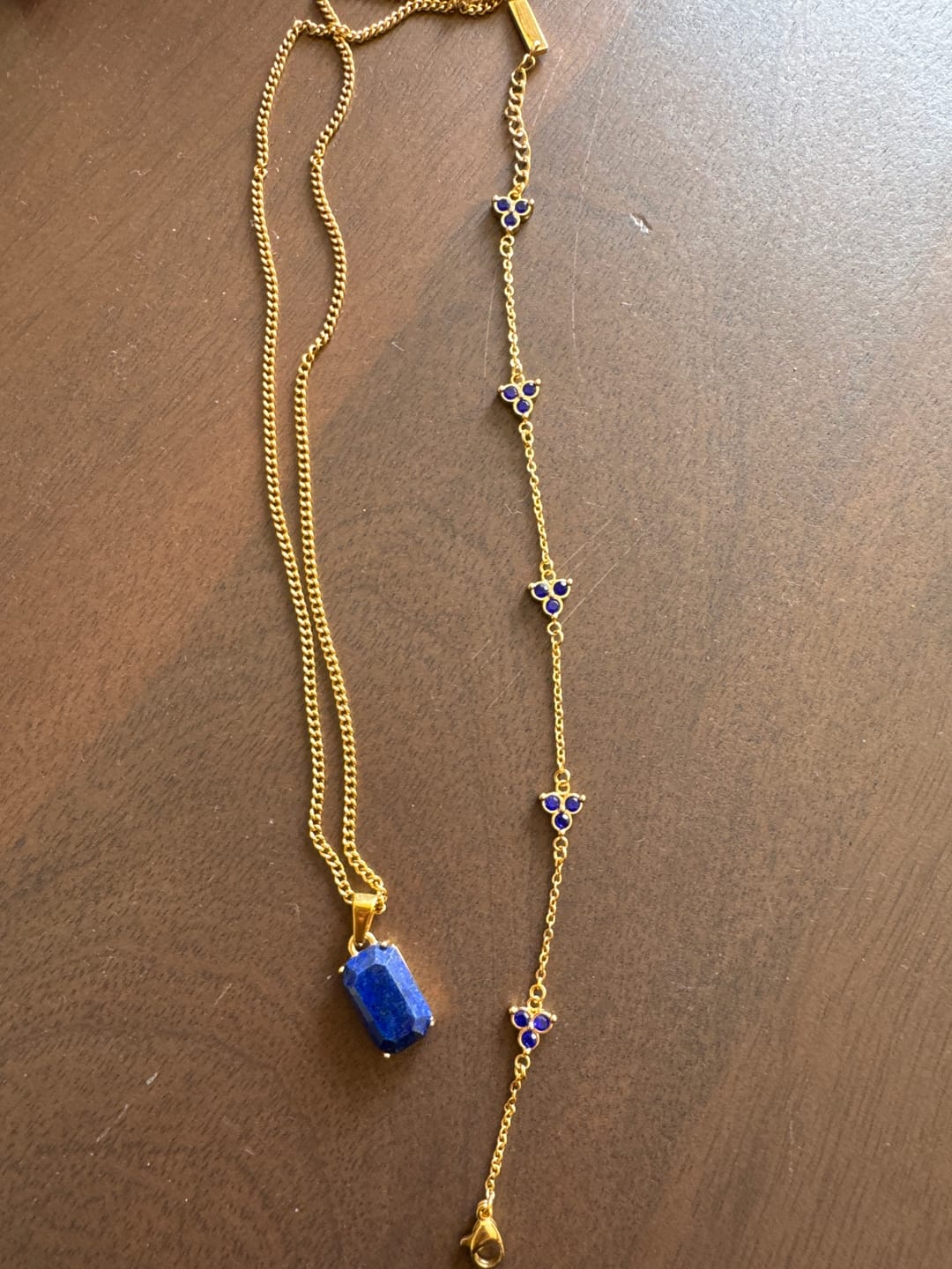 Customer photo review of Blue Clover Bracelet (Gold)