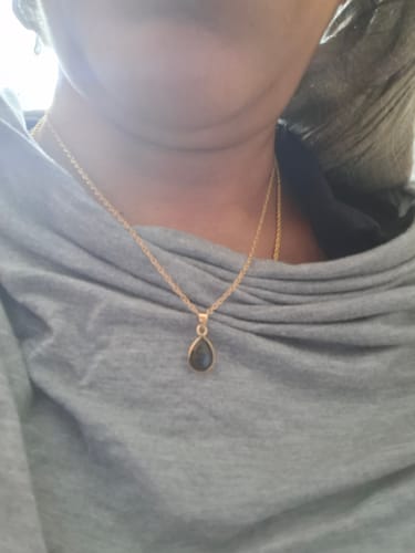 Customer photo review of שרשרת קמע לברדורייט טיפה