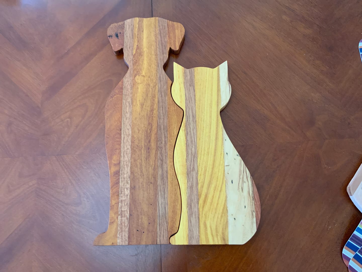 Customer photo review of 17.75x12" Dog & Cat Interlocking Serving Boards Acrylic Router Template Set