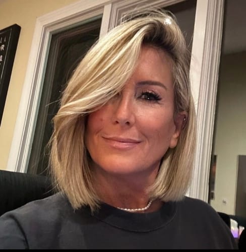 Customer photo review of Acqua Hydrating Face Mist (Self-Tanning Water)