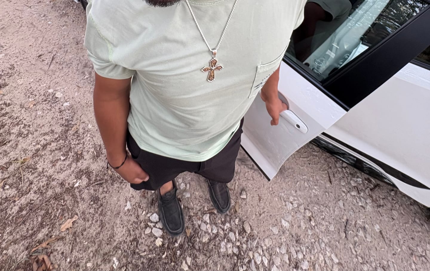 Customer photo review of 2.5MM STERLING SILVER ROPE CHAIN