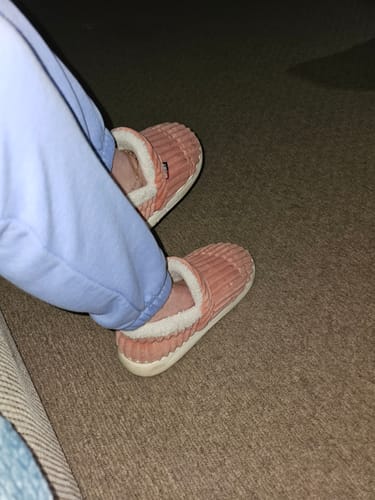 Customer photo review of Cozie Co Slippers