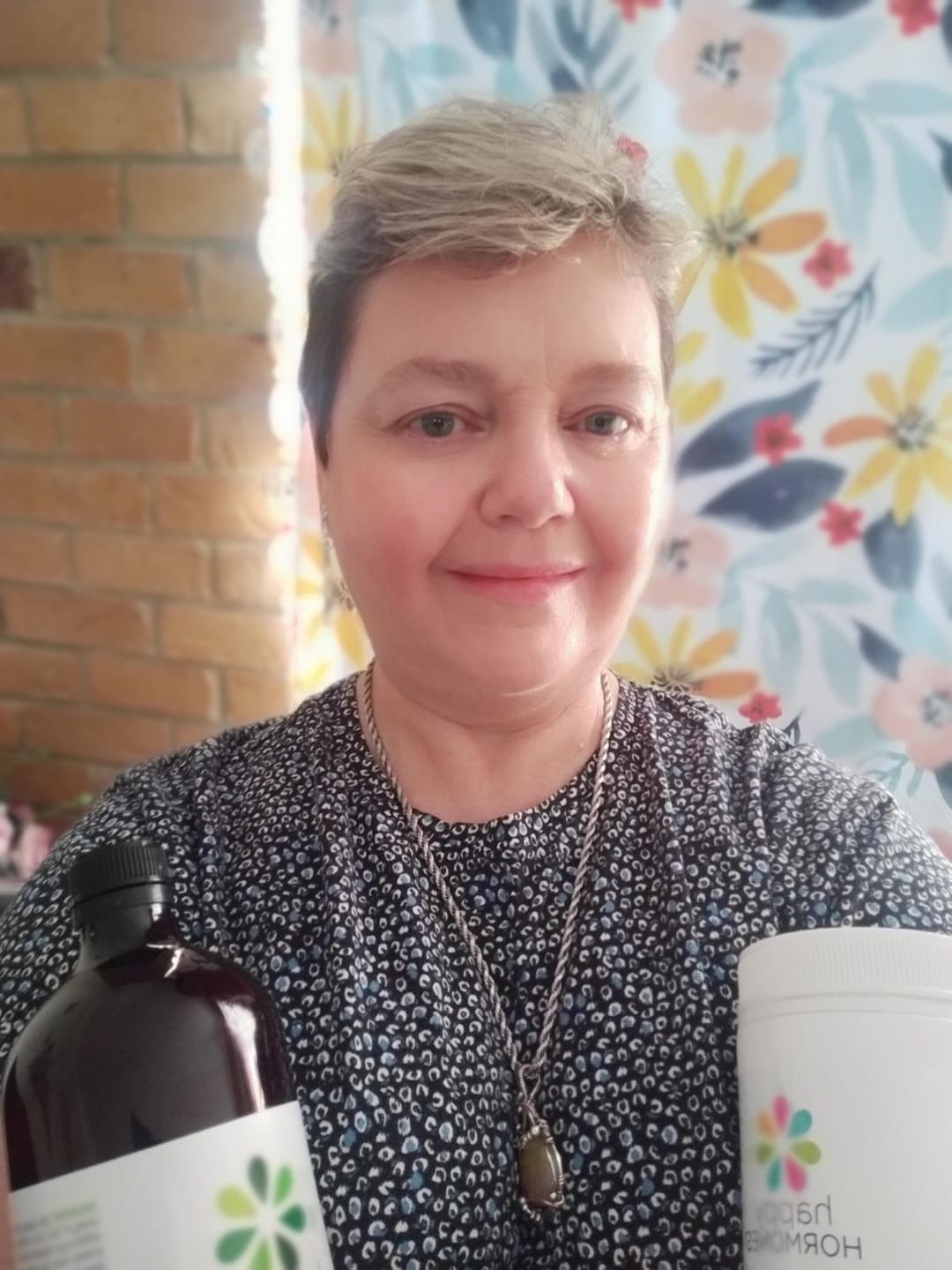 Customer photo review of Liquid Probiotics and Green Food Supplements - Happy Greens