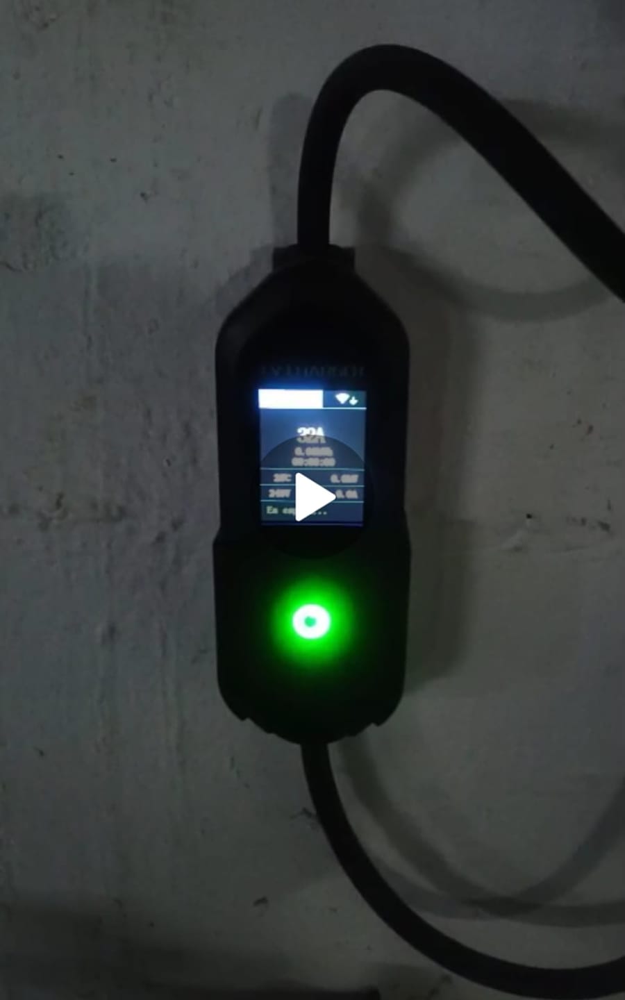 Customer photo review of Cargador Para Vehículos Eléctricos 7 kW Tipo 2 Wallbox