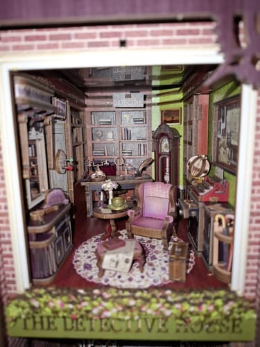 Customer photo review of The Detective House