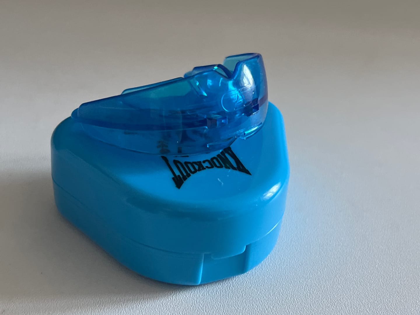 Customer photo review of Proteza Knockout Dubla Pentru Aparat Dentar