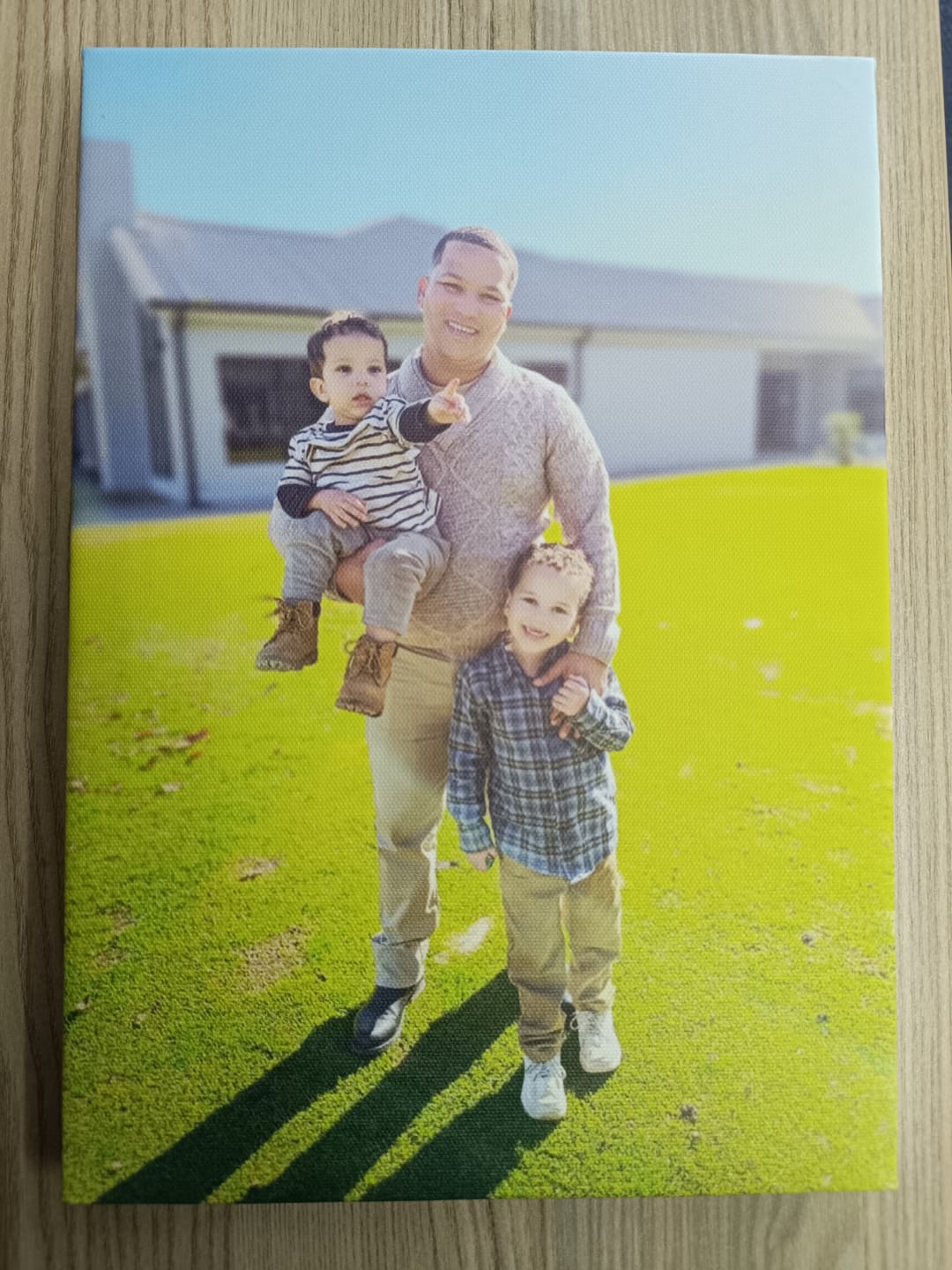 Customer photo review of 12 x A4 Canvas Combo