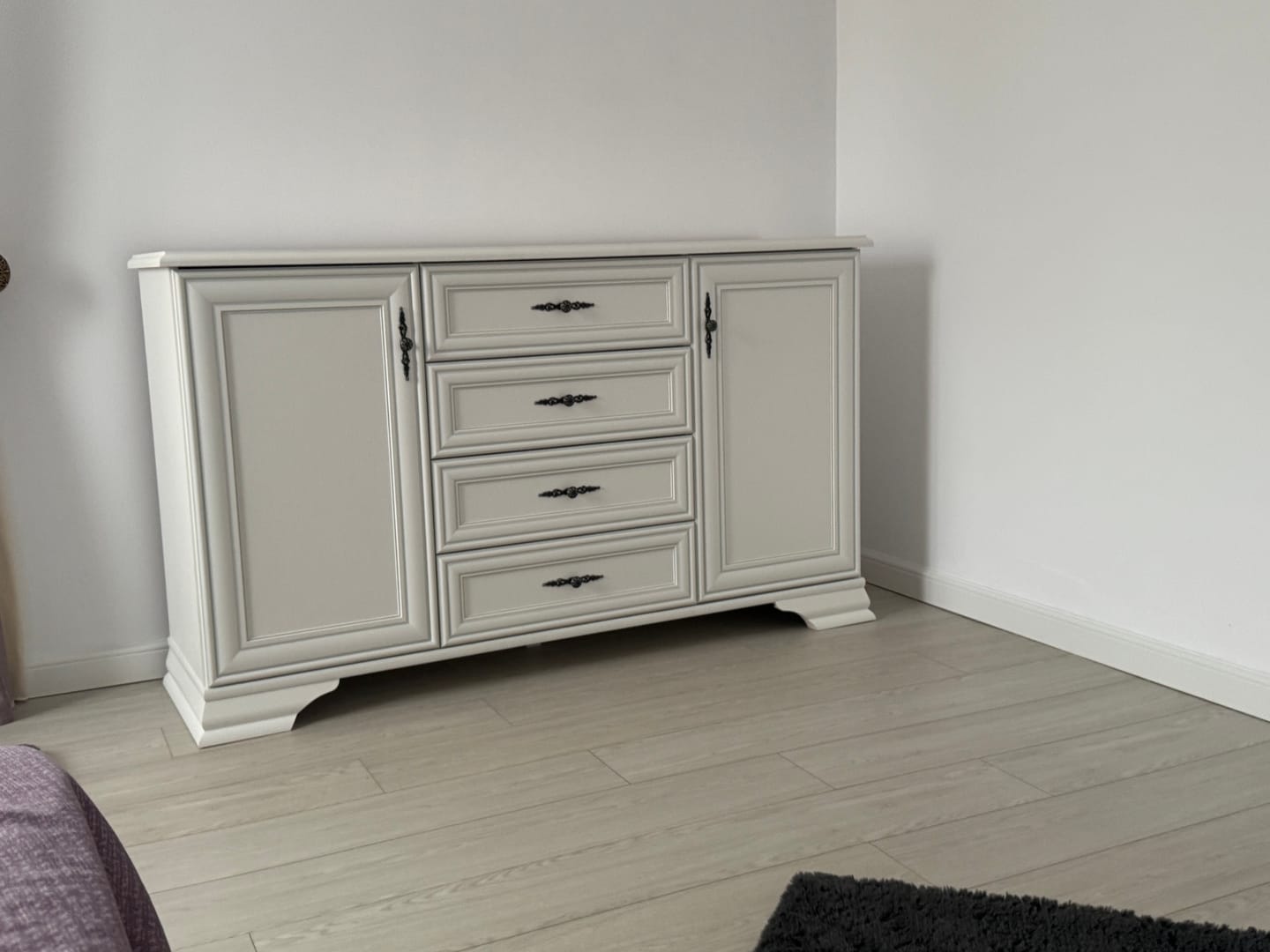 Customer photo review of Comoda IDENTO, alb, PAL, 155x45x90 cm