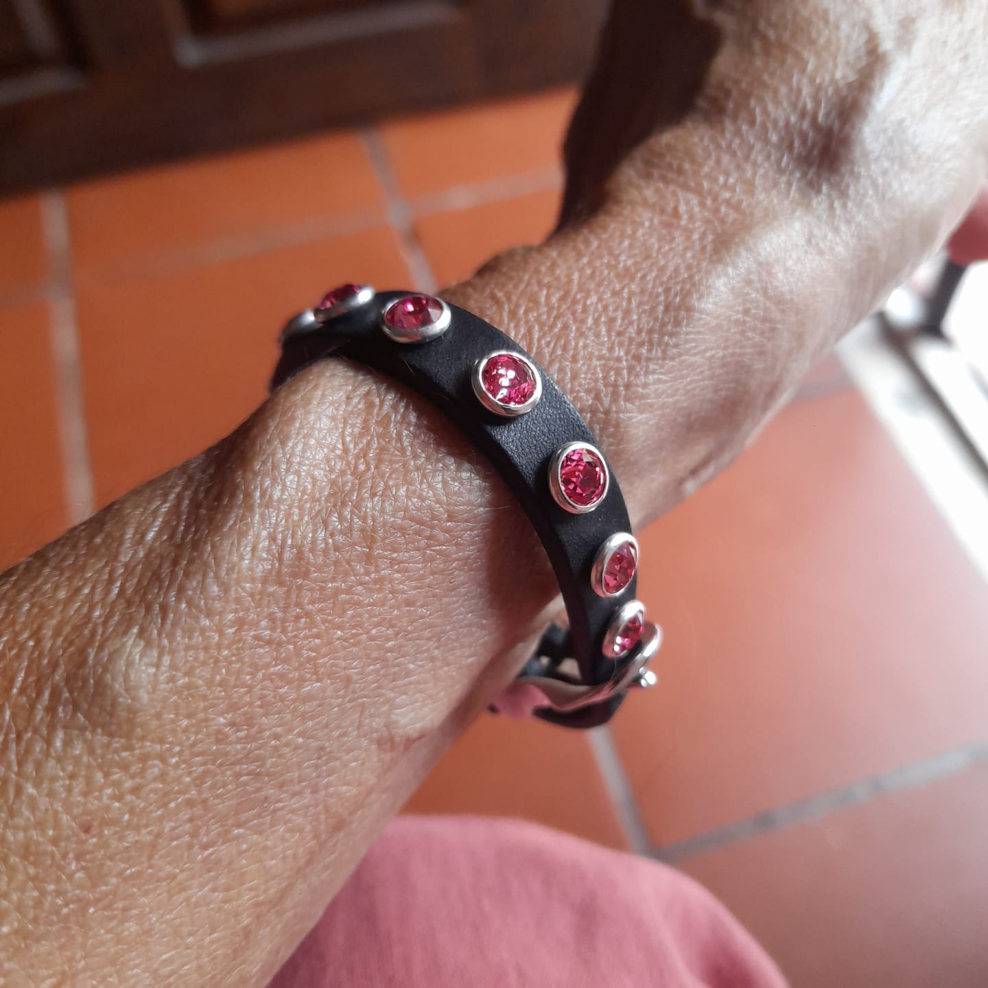 Customer photo review of Bracciale pelle Giulietta Rose Tulsi