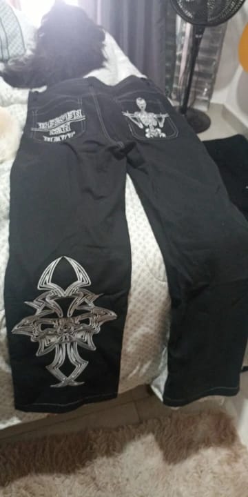Customer photo review of THE SKULL JEANS