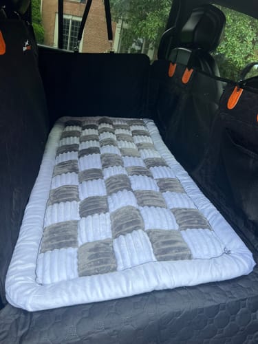 Customer photo review of RuffRover 2.0™ - Hard Bottom Back Seat Extender + (FREE Dog Bed)