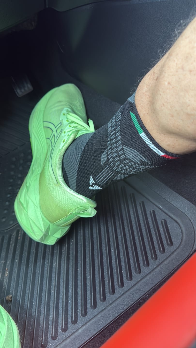 Customer photo review of Neptuno Blancas Negras Cortas