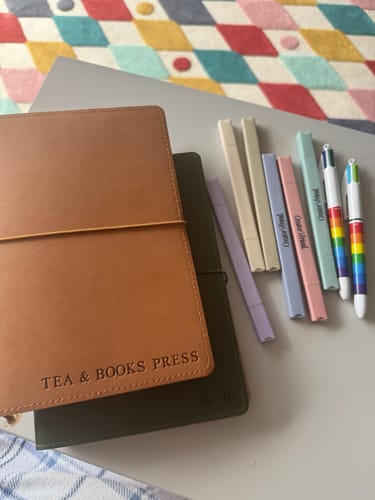 Customer photo review of Refillable Folio - SADDLE BROWN