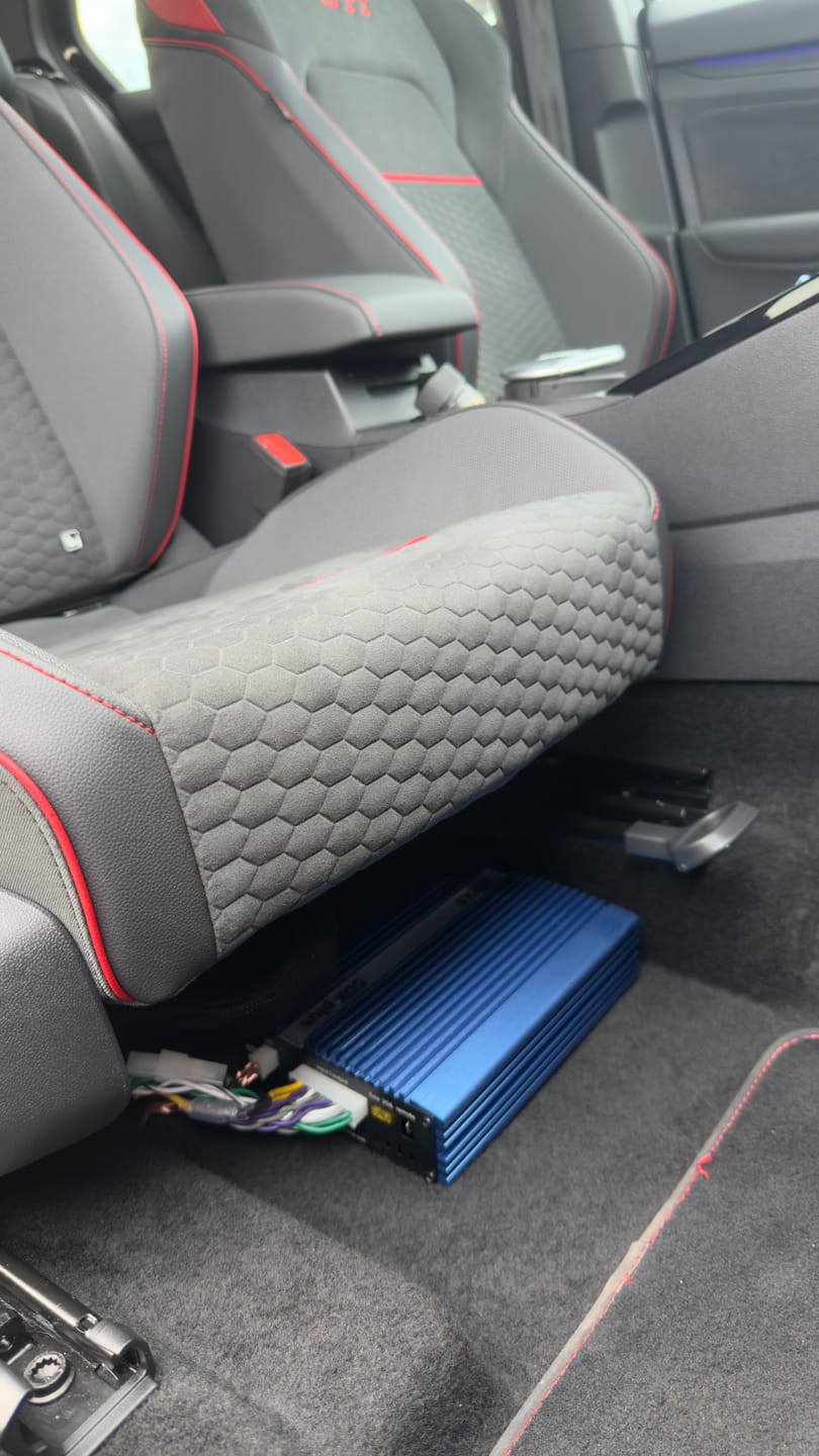Customer photo review of 5DX plus | Auto-Verstärker mit Plug & Play
