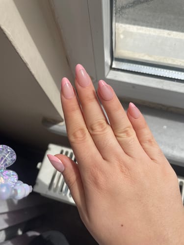 Customer photo review of Rosy French - Short Almond - 30 Adet Takma Tırnak