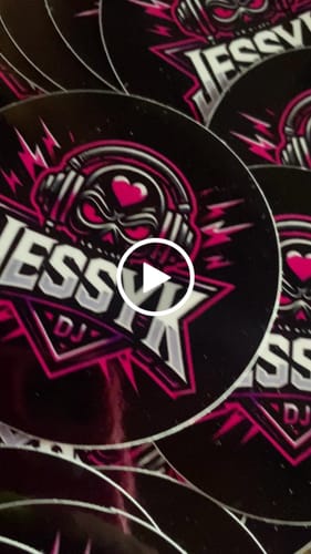 Customer video review of Sticker Vinile Classico