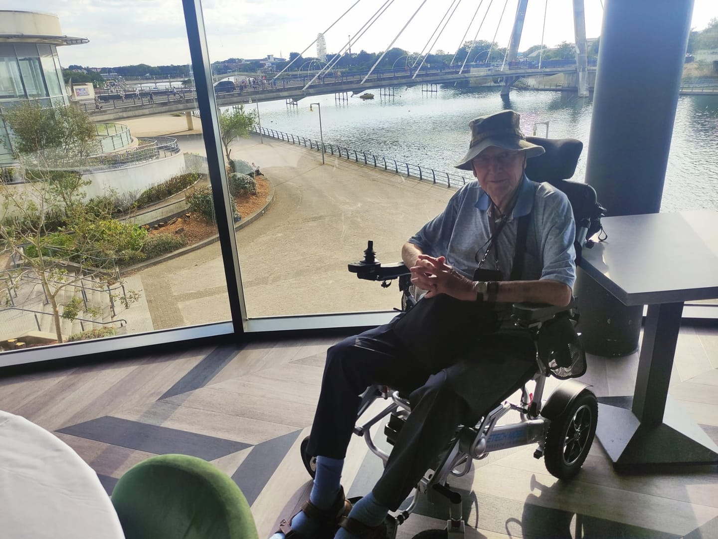 Customer photo review of Automatic Folding Lightweight Electric Wheelchair Freedom Elite AF
