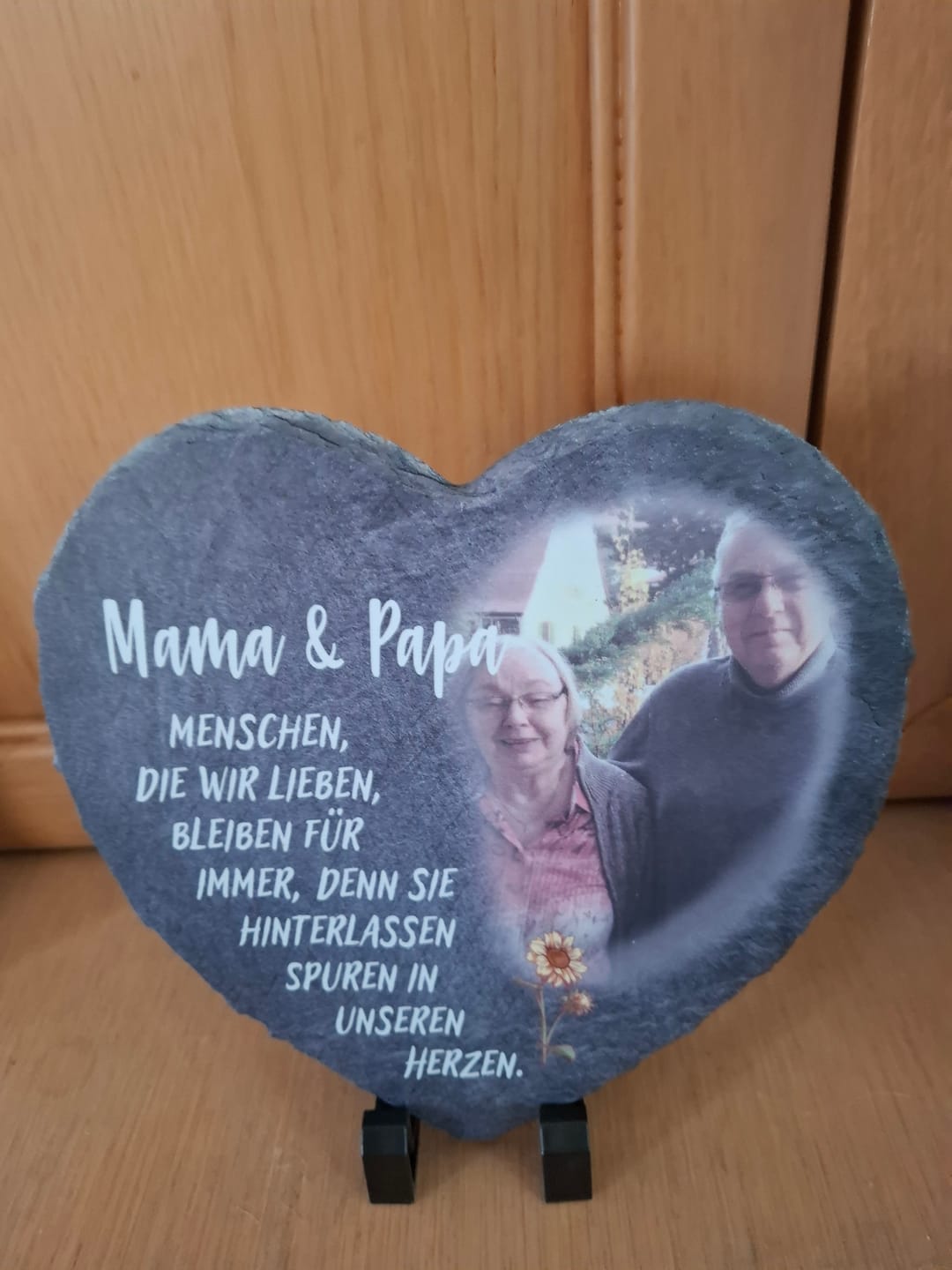 Customer photo review of Für immer an meiner Seite - Personalisiertes Trauer Schieferherz  als Grabschmuck