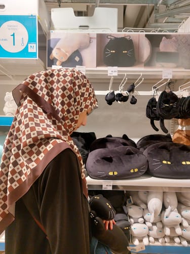 Customer photo review of Monogram Square (Tiramisu)