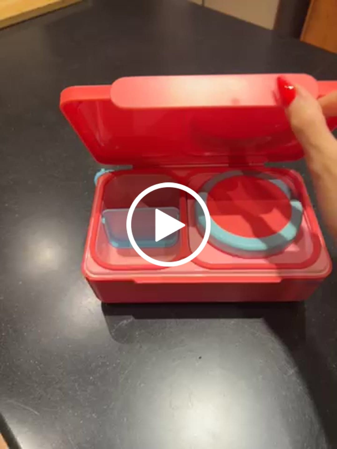 Customer video review of OmieBox Thermos Bento Lunch Box 350ml