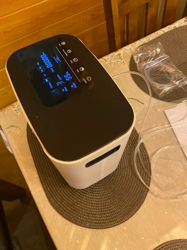 Customer photo review of Home 1-8L Adjustable Continuous Flow Oxygen Concentrator - DF-010