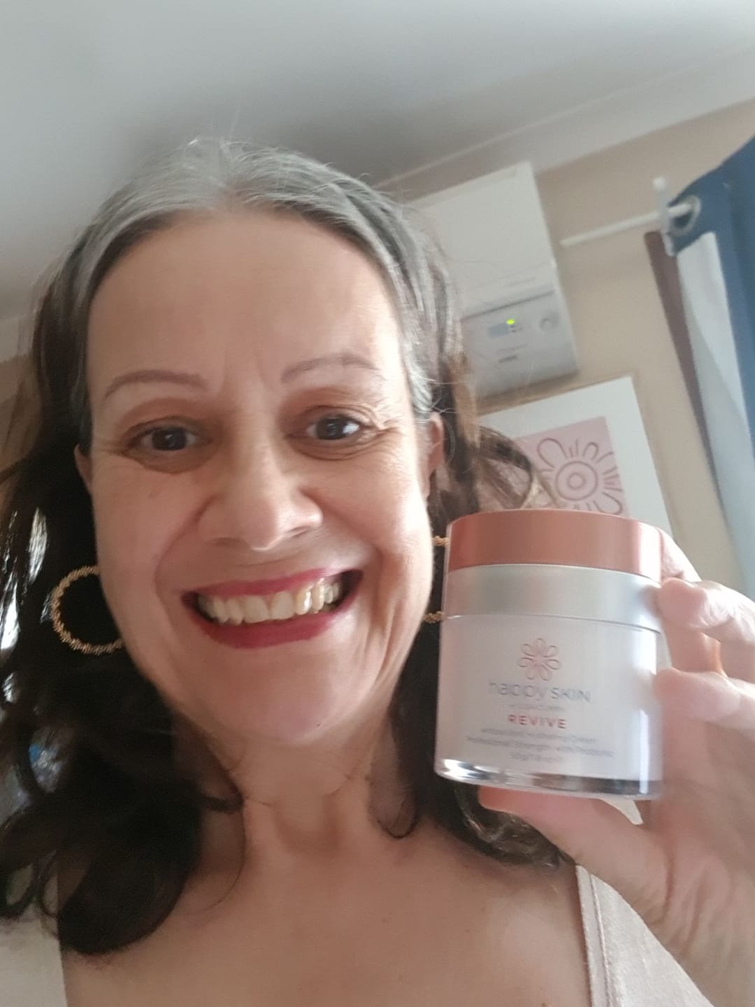 Customer photo review of Revive | Antioxidant Hydrating Cream
