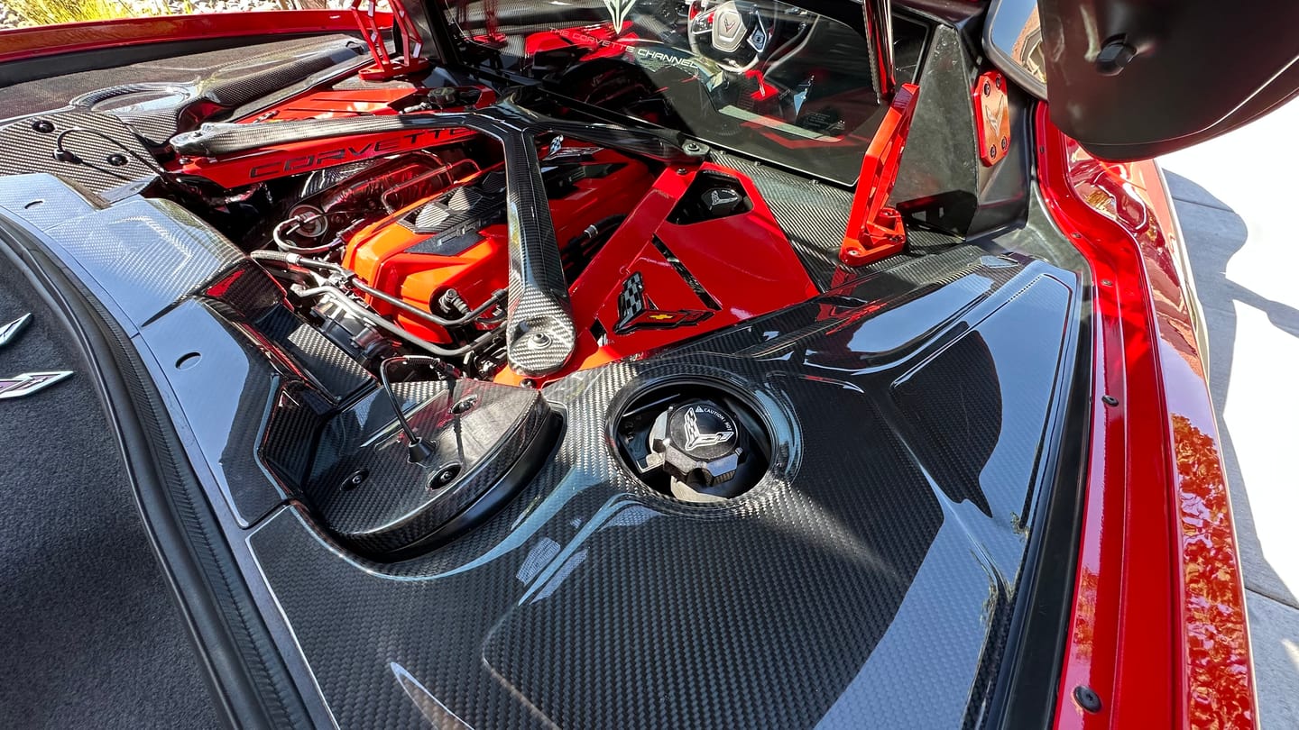 Customer photo review of Corvette C8 Coupe Engine Bay Panel Cover (3-Pieces Version)