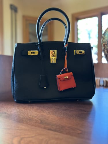 Customer photo review of Laluva - Warkin Bags