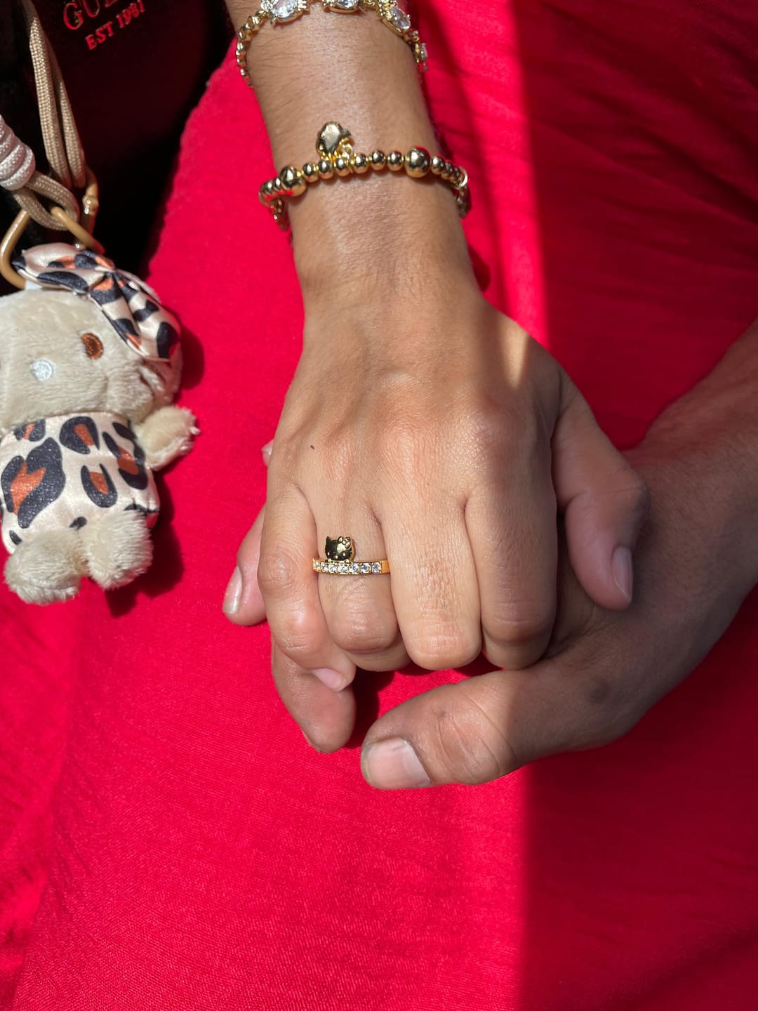 Customer photo review of Anillo Eternal Love | Plata con Baño de Oro 18k | Hello Kitty