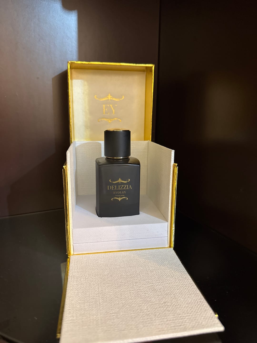 Customer photo review of DELIZZIA EVOLGY – Extrait de Parfum