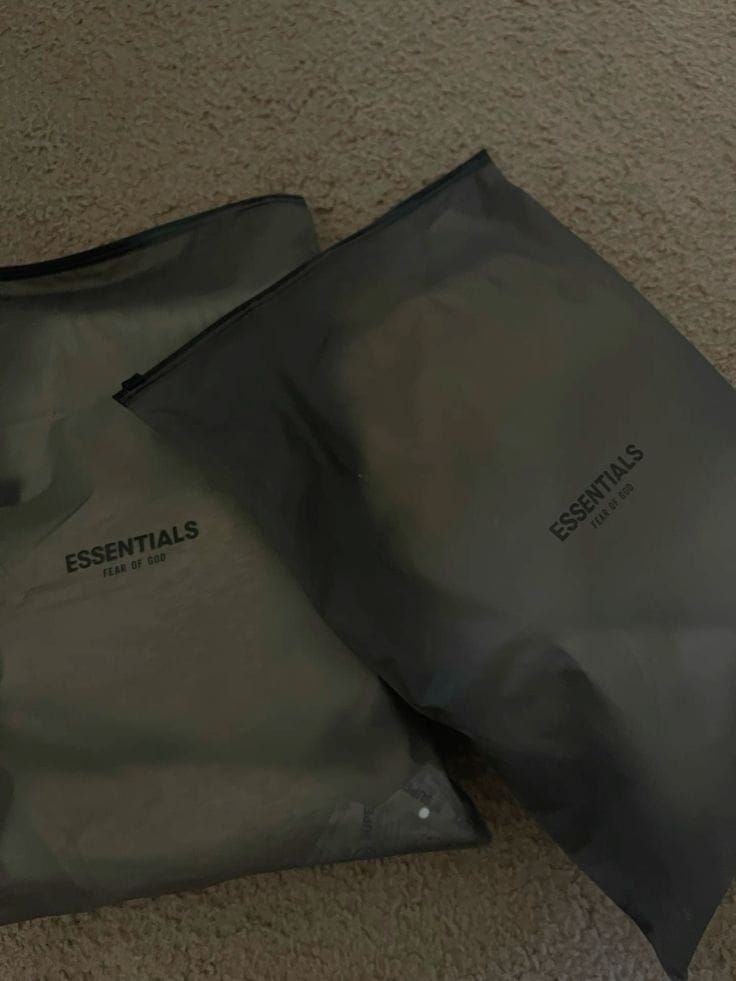 Customer photo review of Essentials Classic Tee – Oversized Fit
