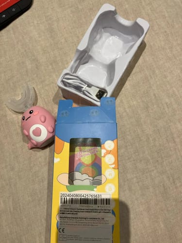 Customer photo review of KiddyBrush 360™ - מברשת השיניים החכמה לילדים שיניים נקיות ב-60 שניות בלי מלחמות