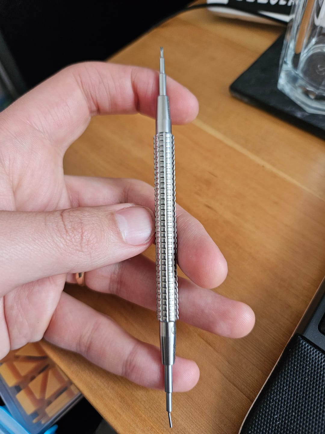Customer photo review of Cambiacorreas Bergeon 7767-F Spring Bar Tool Swiss Made