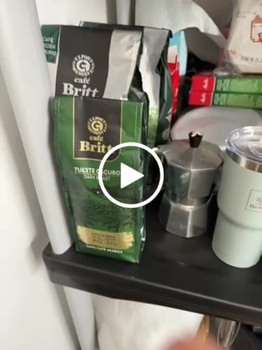 Customer video review of Café Britt Tueste Oscuro Molido