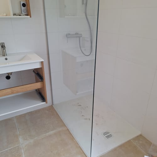 Customer photo review of SONNI Walk In Dusche Duschabtrennung Duschwand Nano Beschichtung Klarglas Mit 30cm schwenkbarer Seitenteil