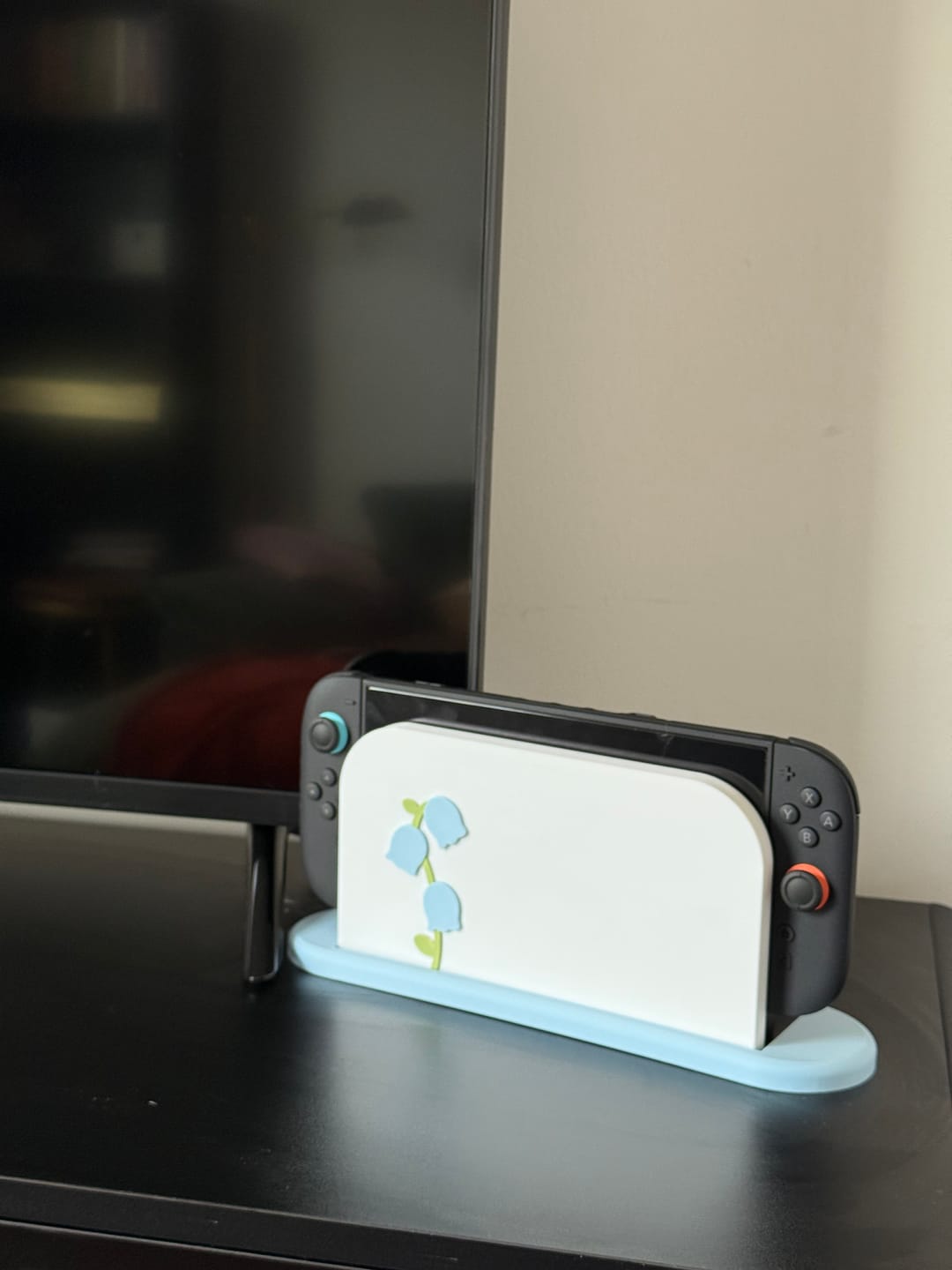 Customer photo review of Bluebell Dock Cover for Nintendo Switch 2 – Original Faceplate Design