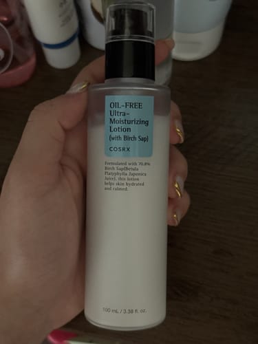 Customer photo review of Oil Free Ultra Moisturizing Lotion