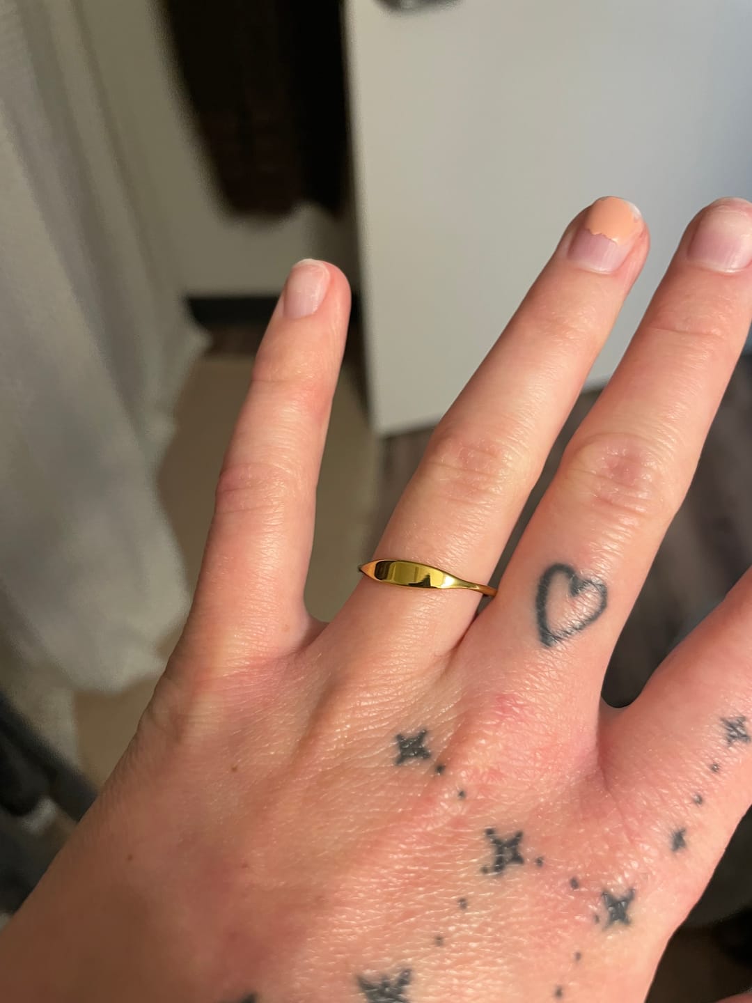 Customer photo review of Pipa Gold Signet Ring