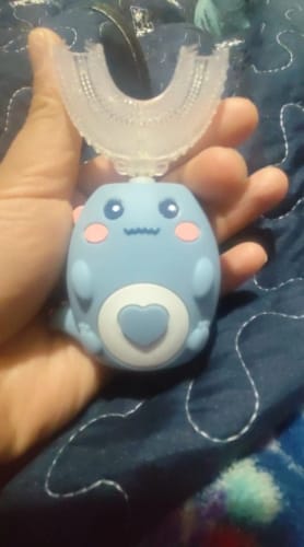 Customer photo review of KiddyBrush 360™ - מברשת השיניים החכמה לילדים שיניים נקיות ב-60 שניות בלי מלחמות