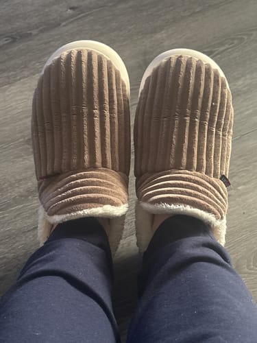 Customer photo review of Cozie Co Slippers