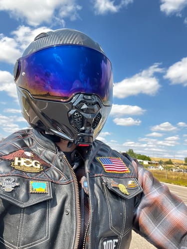 Customer photo review of D.O.T. & ECE Daytona C6- Grey Carbon Fiber