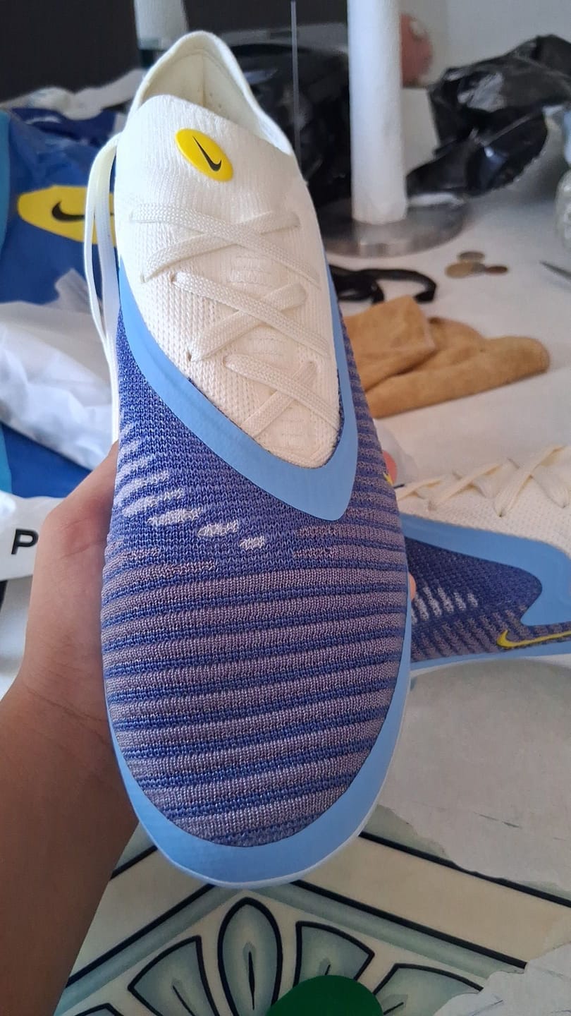 Customer photo review of Phantom 6 FG - Fear Nothing Bleu/Blanc/Jaune