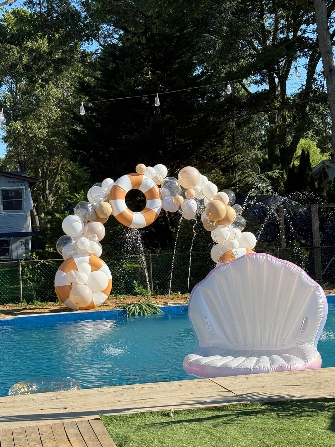 Customer photo review of 10x8 Ft Aluminum Balloon Arch Frame Wedding Arch Stand