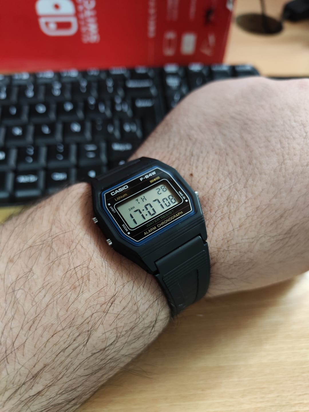 Customer photo review of Reloj Casio Vintage F-84W-1 Mercado Japonés JDM
