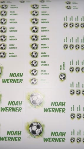 Kundenbewertung mit Foto zu Schuletiketten mit Namen - Fußball Design - 100 Aufkleber in verschiedenen Größen