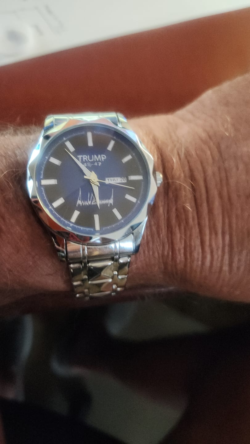 Customer photo review of TRUMP 45-47 Watch 2025 – Luxury Steel – Striking Blue Dial – Luxury Watch for Men