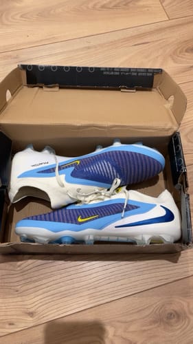 Customer photo review of Phantom 6 FG - Fear Nothing Bleu/Blanc/Jaune