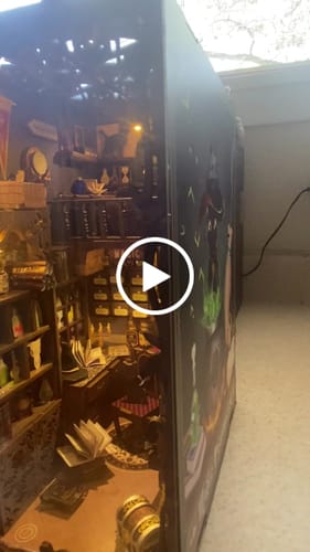 Customer video review of Magic Pharmacist 3D Wooden Puzzle Book Nook Kit